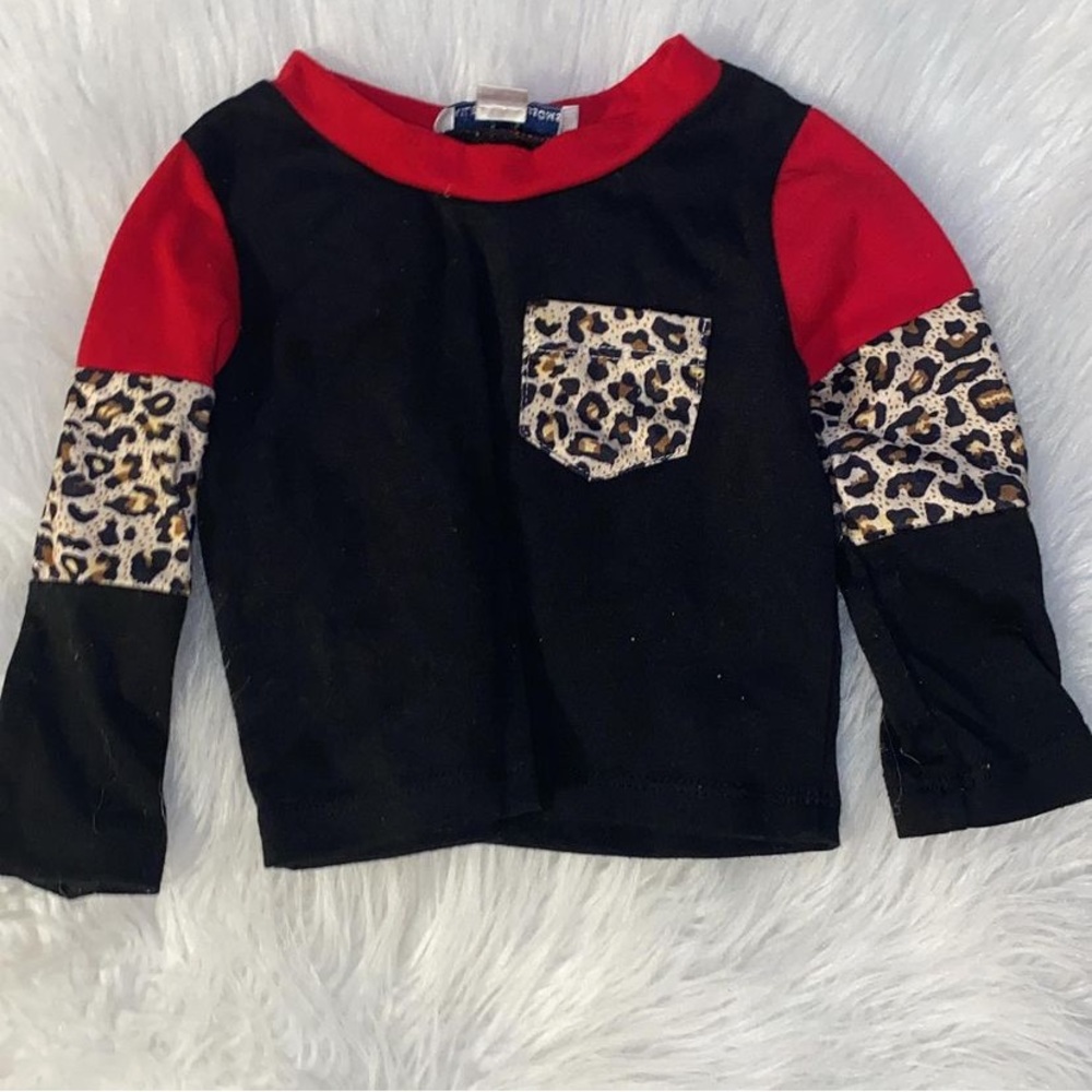 Baileys blossom EUC 3-6 months long sleeve top